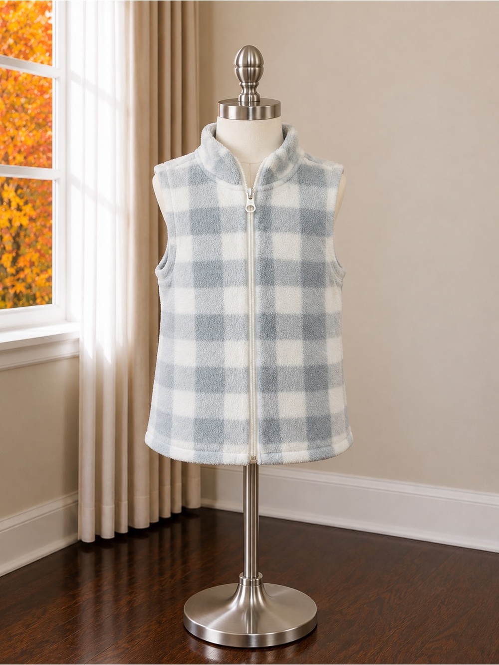 Old Navy Gray and White Plaid Fleece Vest - Girls